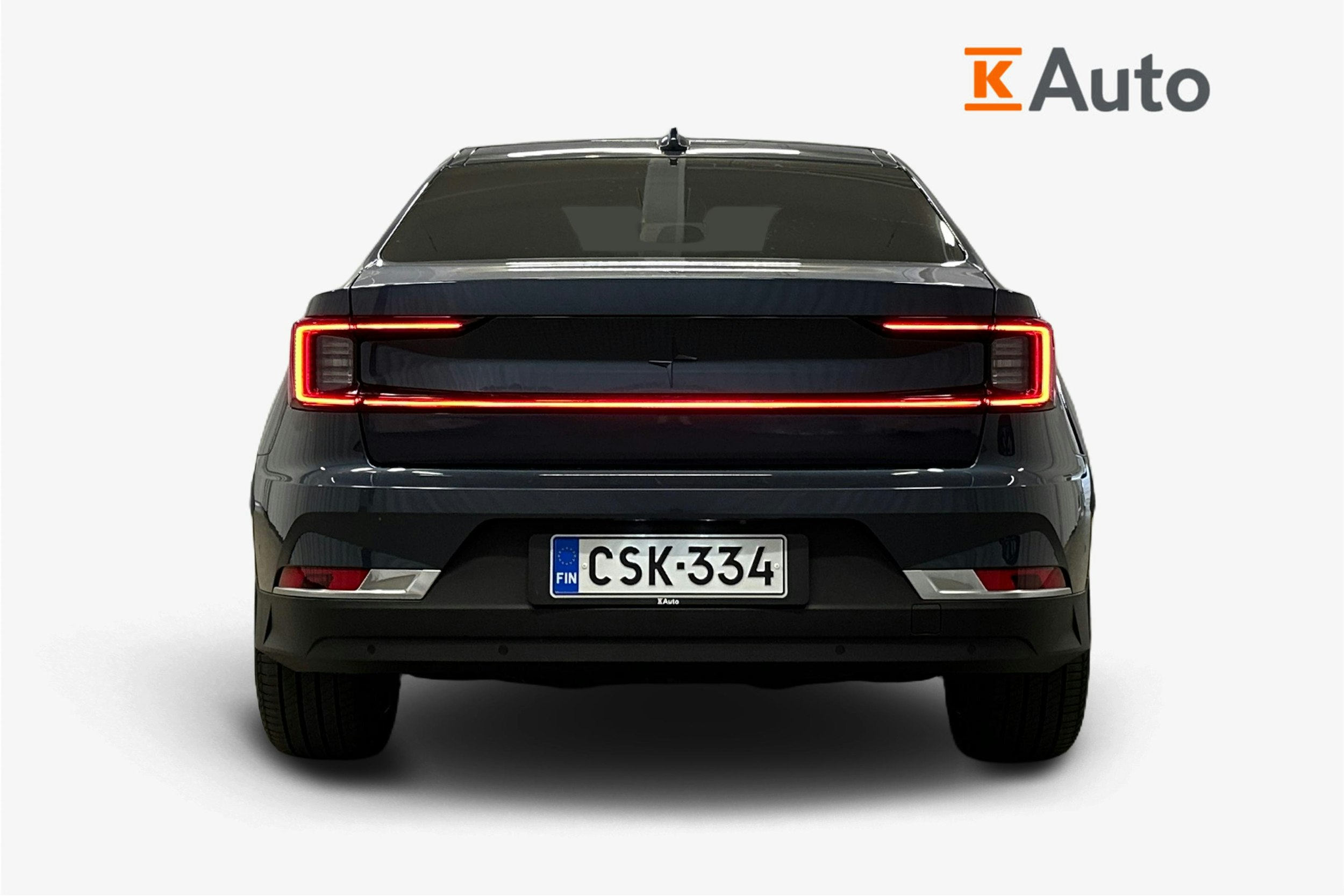 sininen Polestar 2 2023 kuva 3.