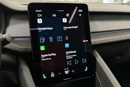 sininen Polestar 2 2023 kuva 24.