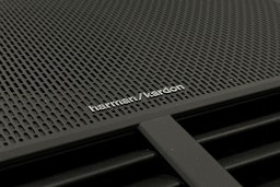 sininen Polestar 2 2023 kuva 32.