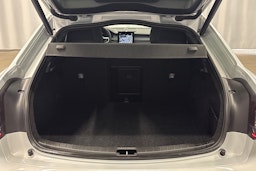 harmaa Polestar 2 2023 kuva 23.