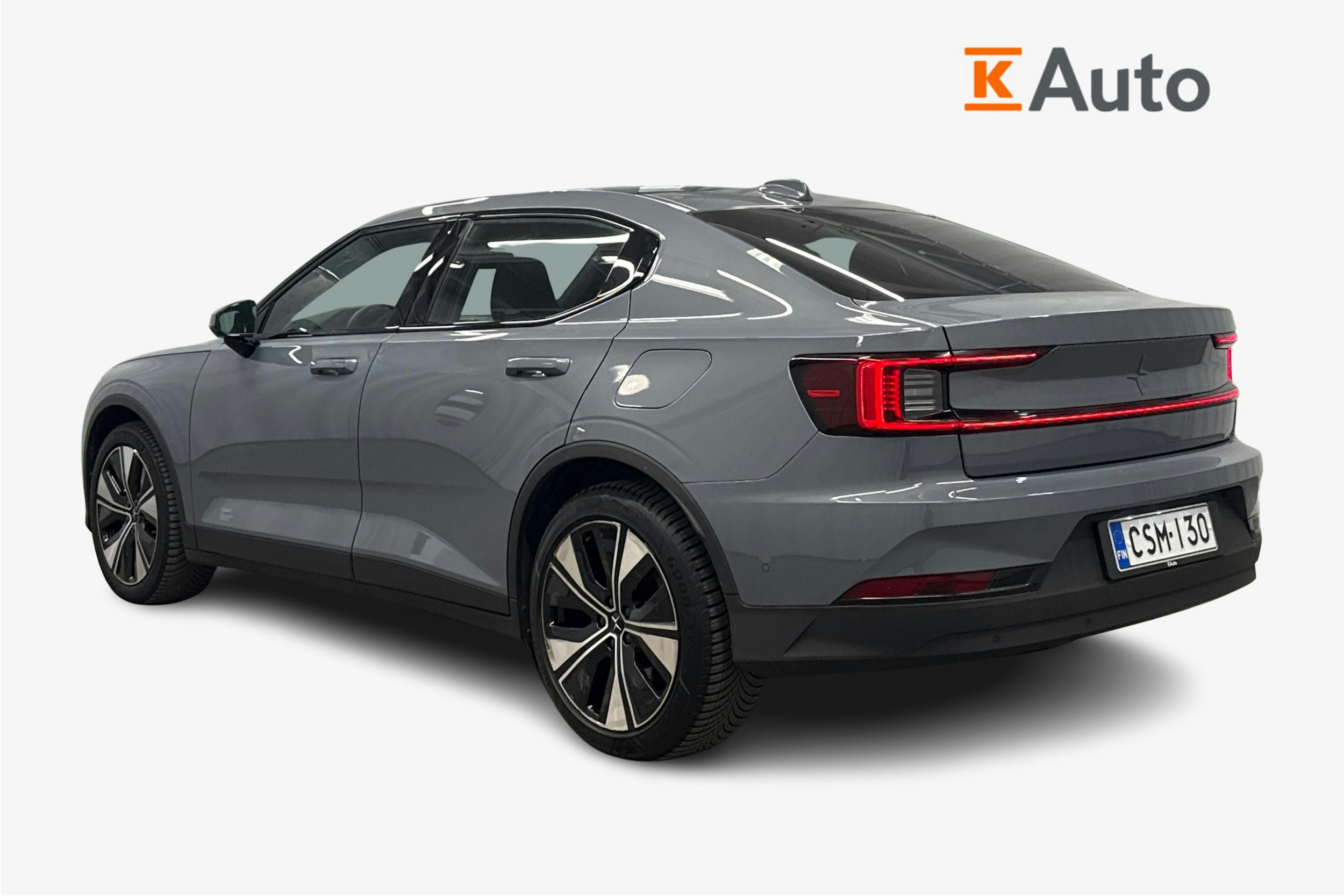 harmaa Polestar 2 2023 kuva 2.