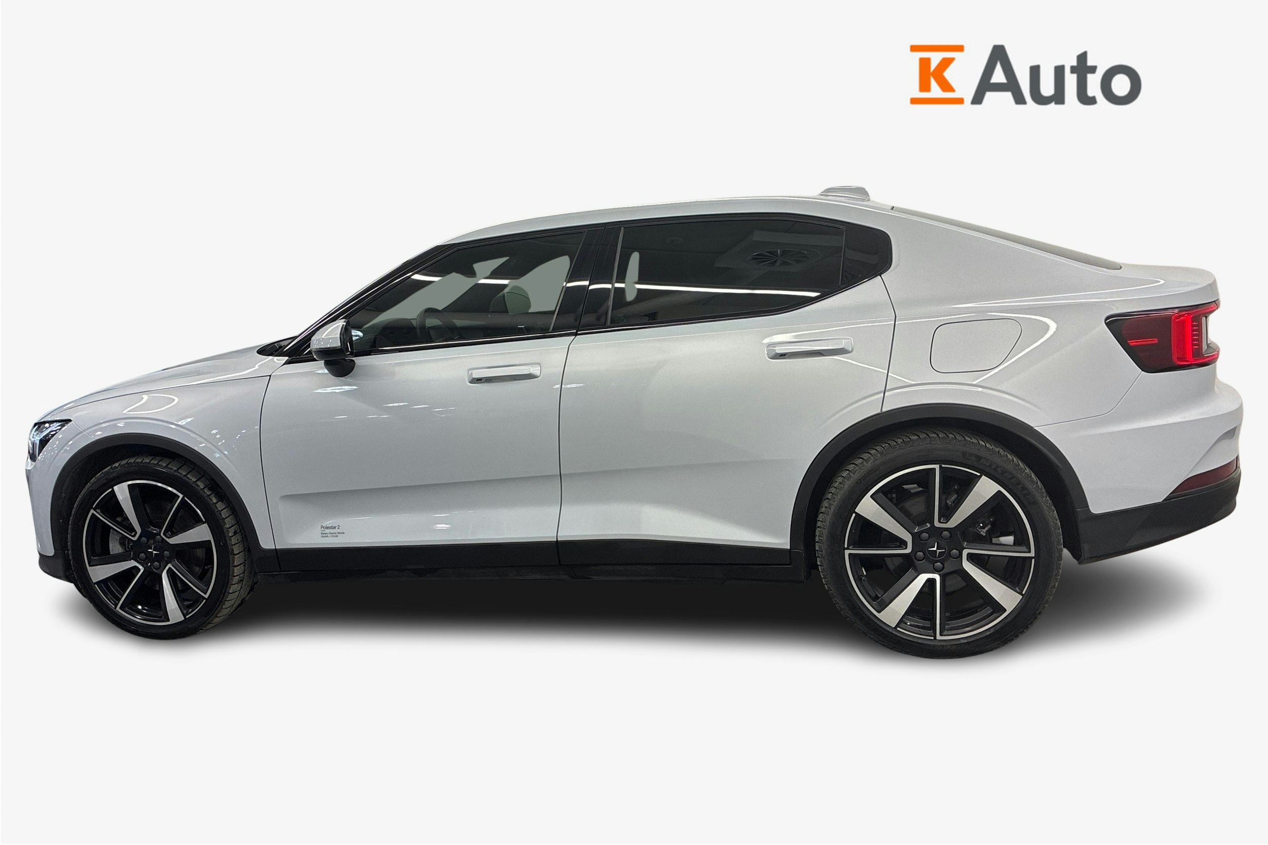 harmaa Polestar 2 2023 kuva 5.