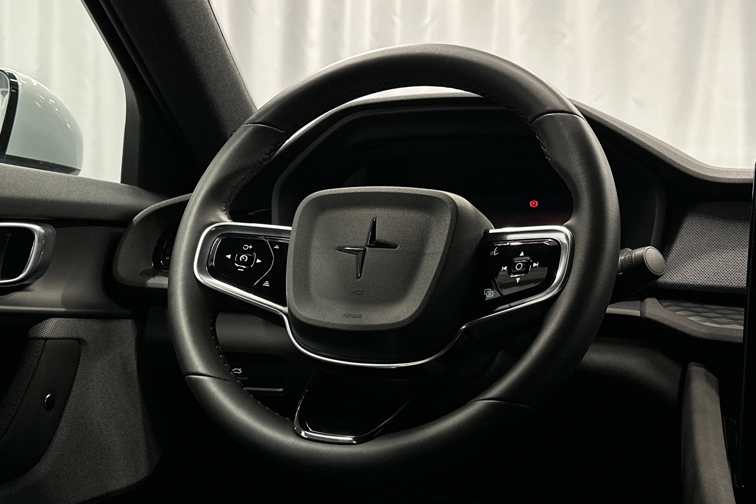 hopea Polestar 2 2023 kuva 18.