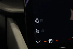 sininen Polestar 2 2023 kuva 31.
