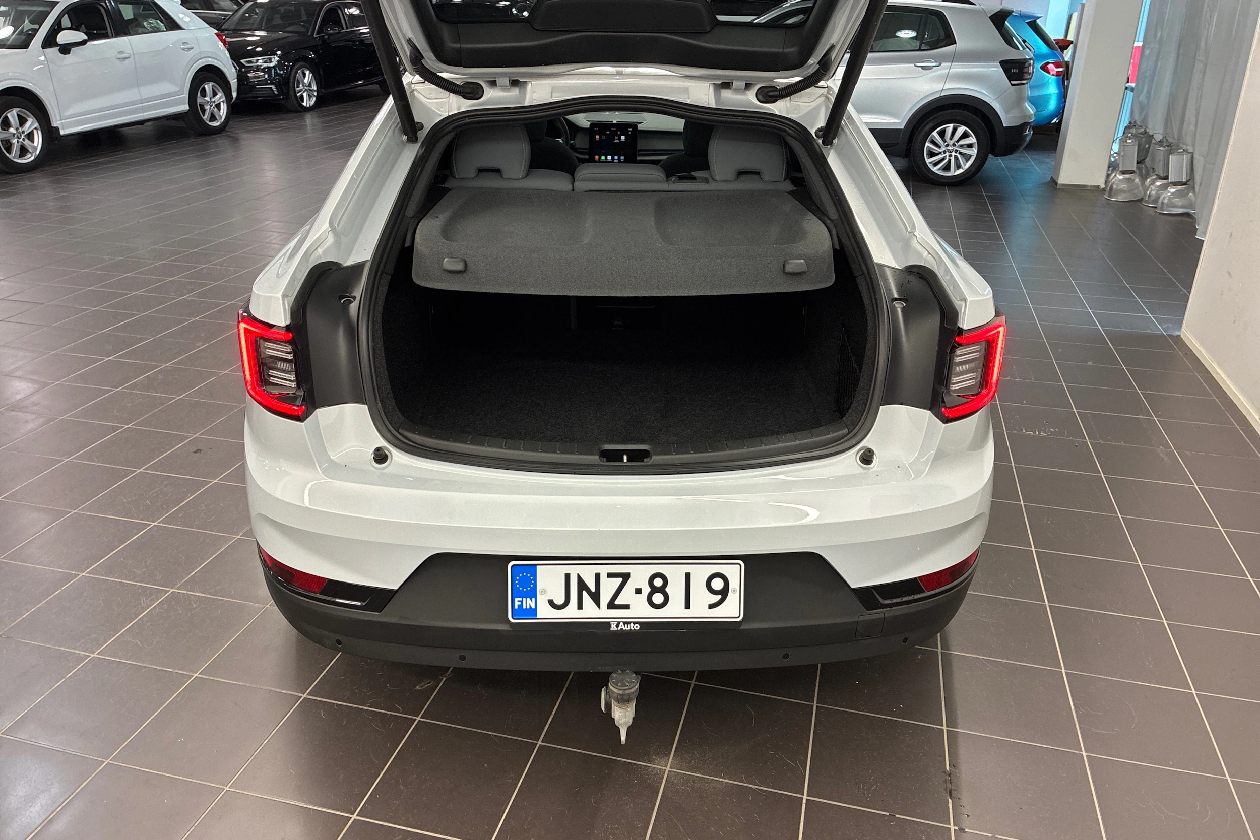 hopea Polestar 2 2023 kuva 16.