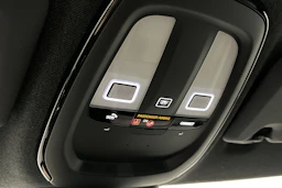 sininen Polestar 2 2023 kuva 36.