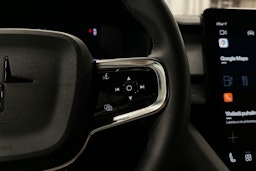 harmaa Polestar 2 2023 kuva 15.