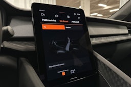 harmaa Polestar 2 2023 kuva 20.