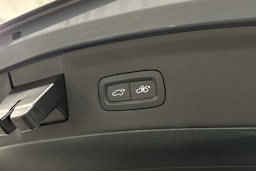 harmaa Polestar 2 2023 kuva 25.