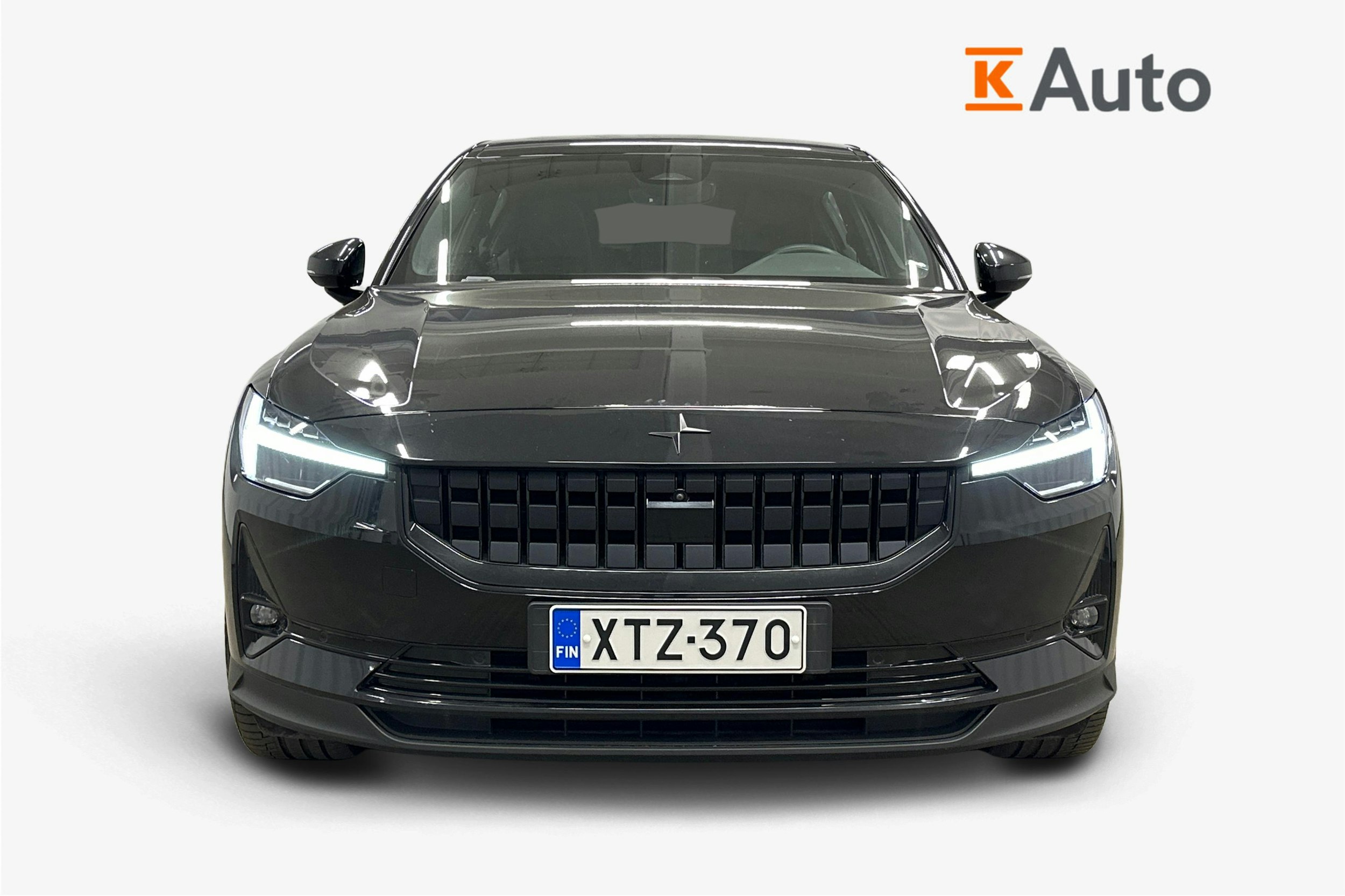 musta Polestar 2 2023 kuva 5.