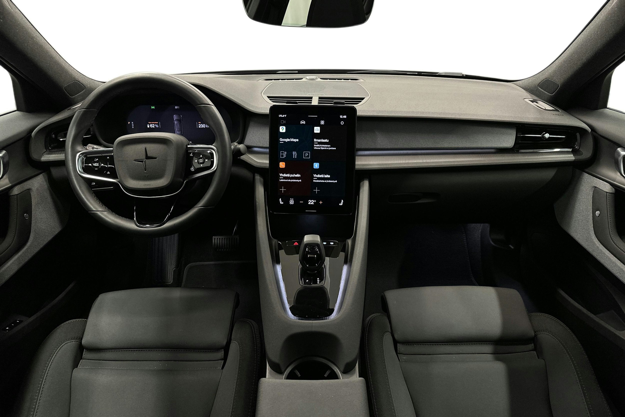 musta Polestar 2 2023 kuva 9.