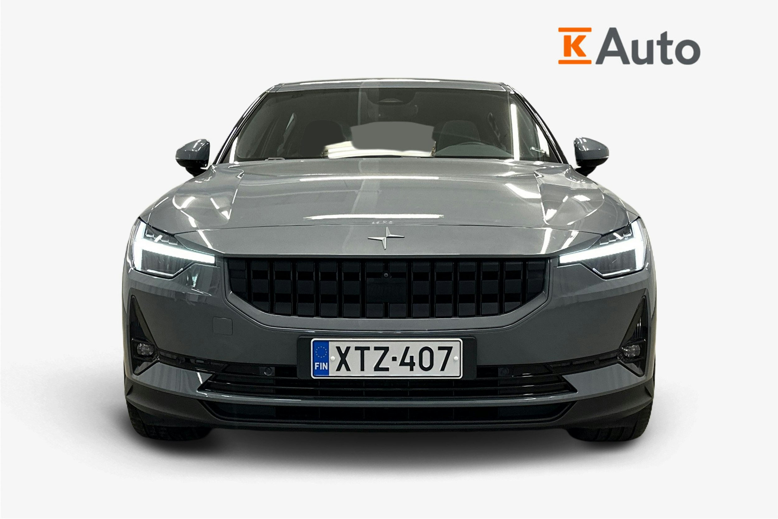 harmaa Polestar 2 2023 kuva 5.