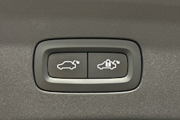 harmaa Polestar 2 2023 kuva 15.