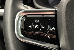 harmaa Polestar 2 2023 kuva 22.