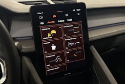 harmaa Polestar 2 2023 kuva 20.