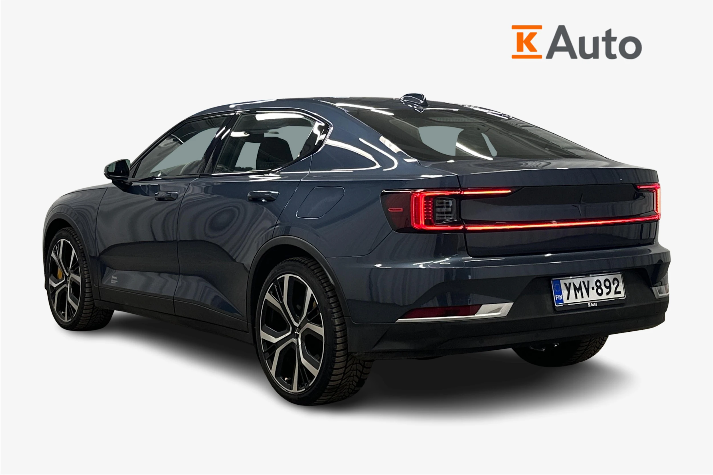 sininen Polestar 2 2023 kuva 2.