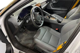 hopea Polestar 2 2023 kuva 3.