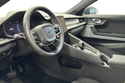 sininen Polestar 2 2024 kuva 3.