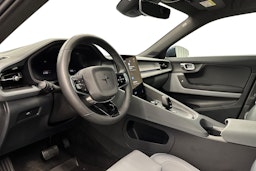 sininen Polestar 2 2024 kuva 3.