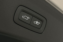harmaa Polestar 2 2024 kuva 15.