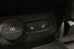 harmaa Polestar 2 2024 kuva 16.