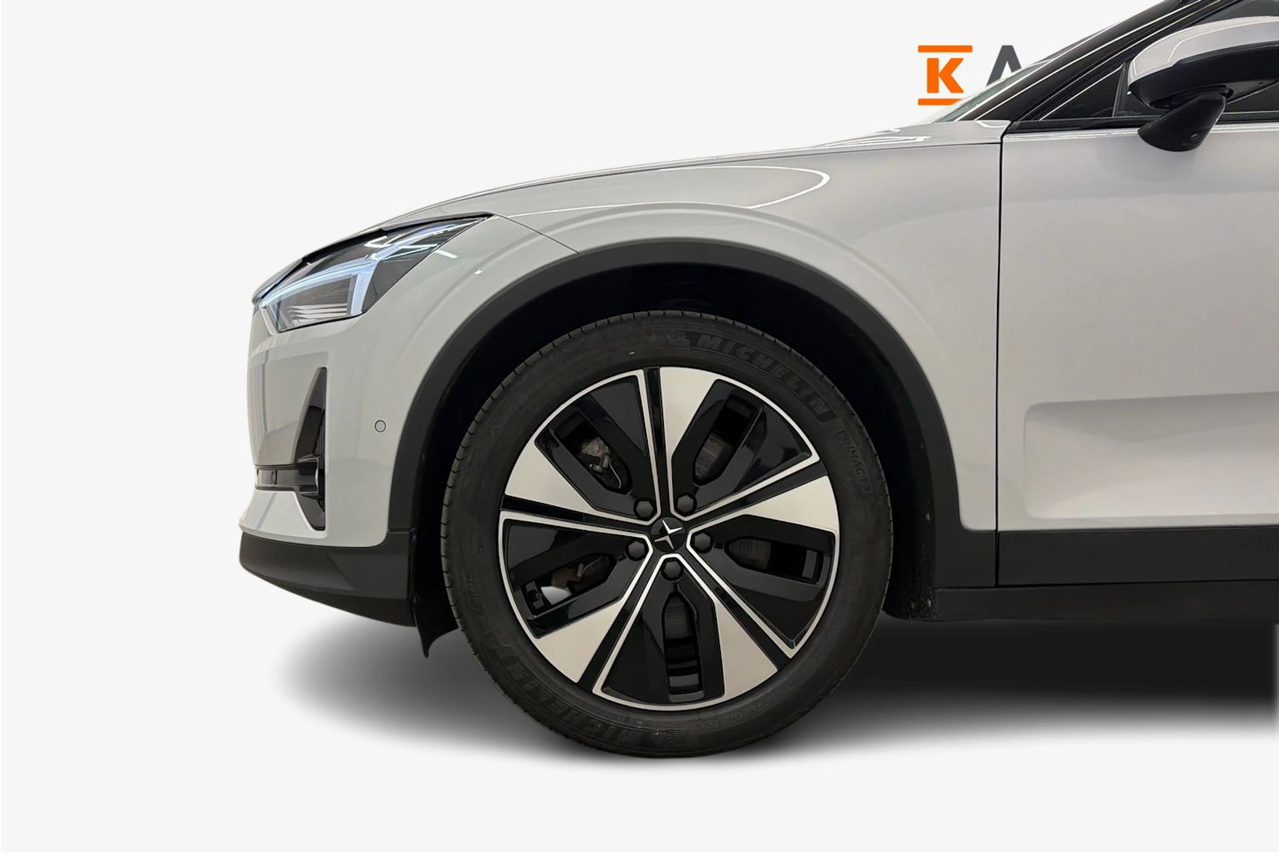 met. harmaa Polestar 2 2024 kuva 9.