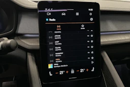 musta Polestar 2 2024 kuva 31.