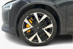 musta Polestar 2 2024 kuva 9.