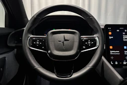 musta Polestar 2 2024 kuva 19.