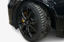 musta Polestar 2 2024 kuva 11.