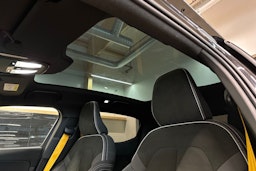 musta Polestar 2 2024 kuva 17.