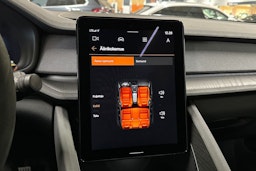 musta Polestar 2 2024 kuva 20.