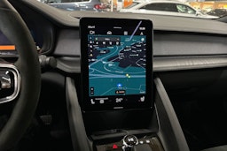 musta Polestar 2 2024 kuva 25.