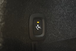 sininen Polestar 2 2024 kuva 16.