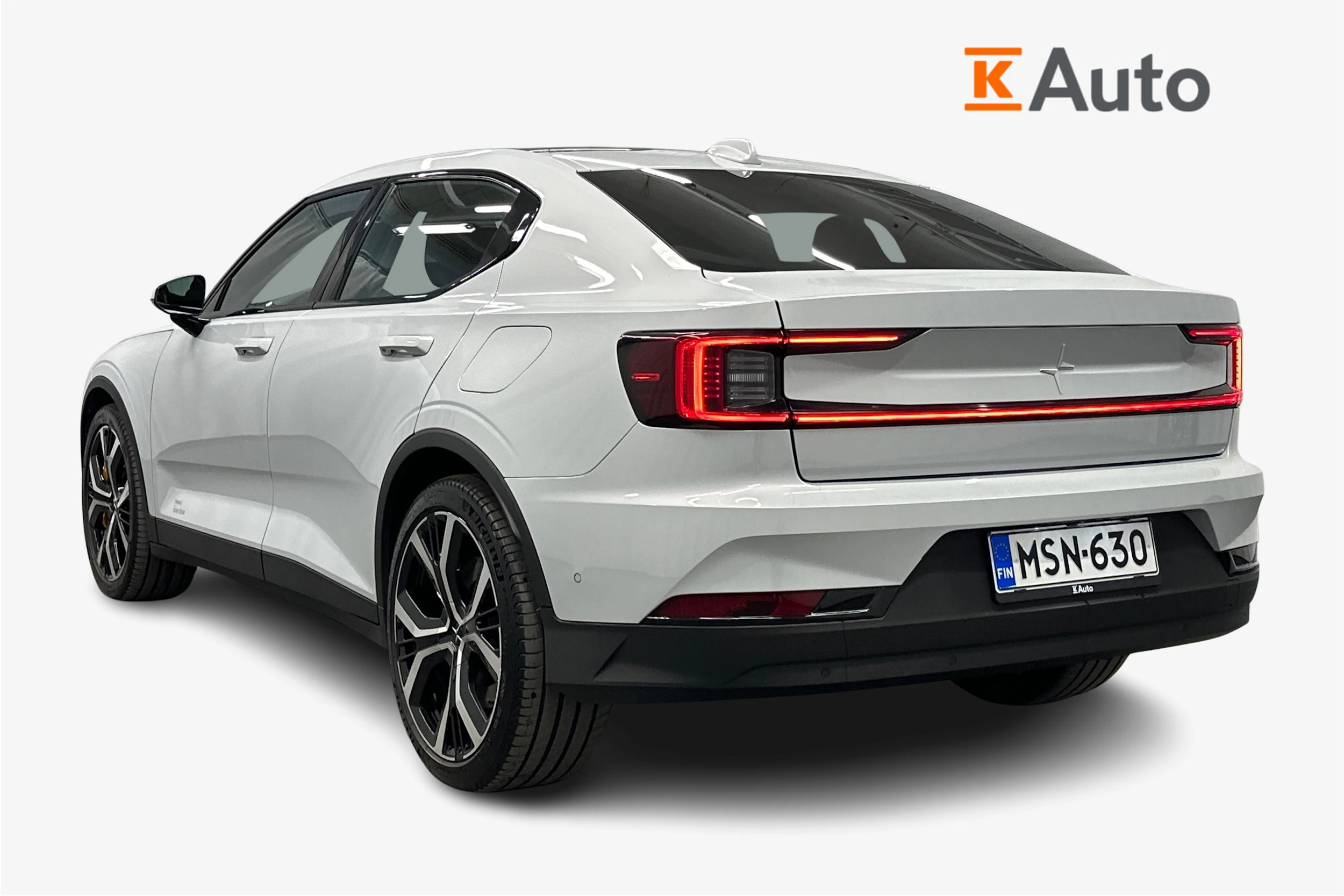 harmaa Polestar 2 2024 kuva 2.