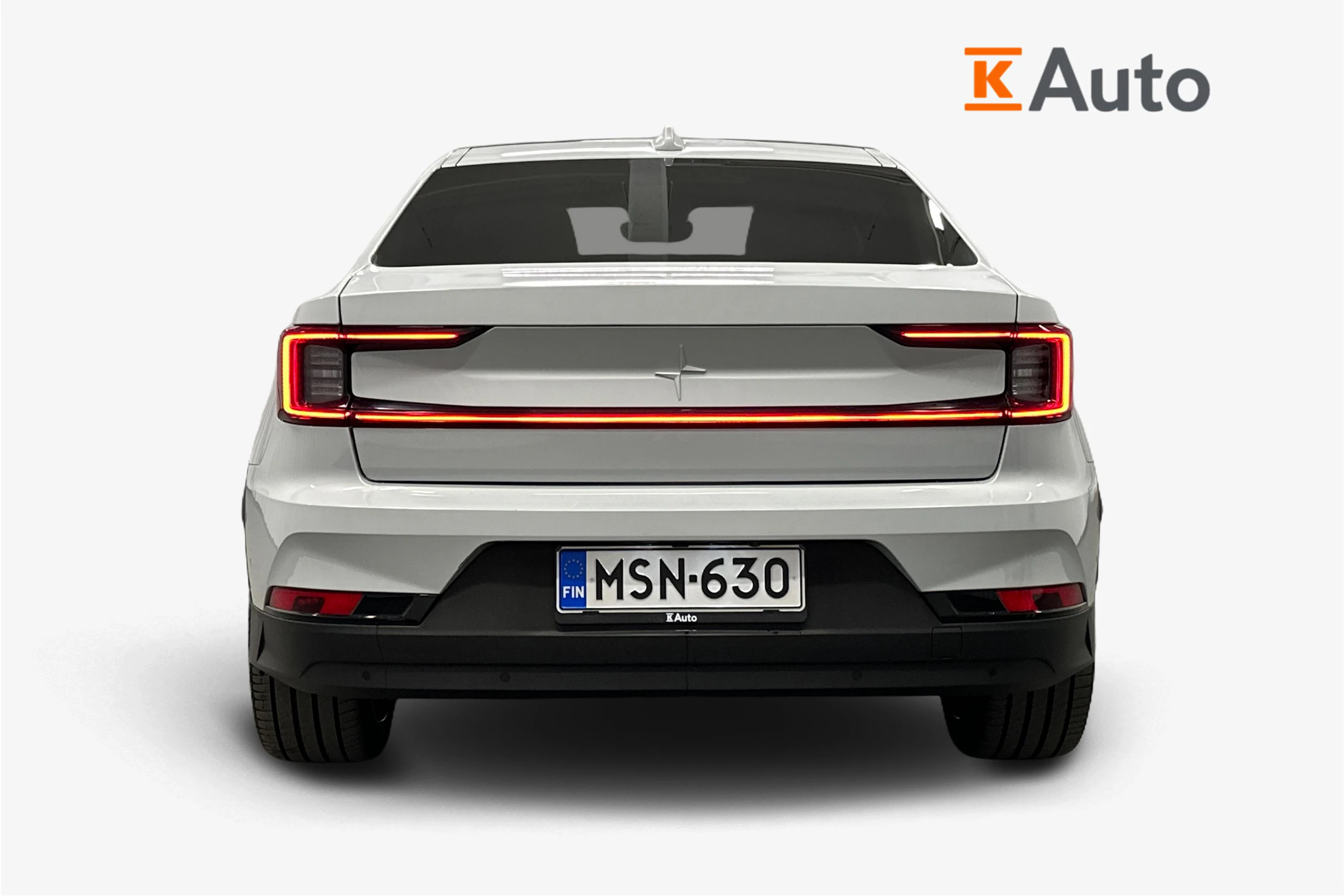 harmaa Polestar 2 2024 kuva 3.