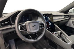 harmaa Polestar 2 2024 kuva 6.