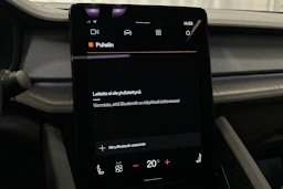 musta Polestar 2 2024 kuva 22.