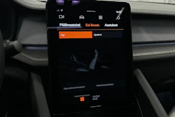musta Polestar 2 2024 kuva 29.