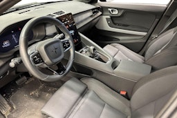 musta Polestar 2 2024 kuva 3.