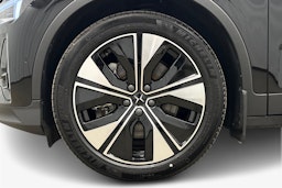 musta Polestar 2 2024 kuva 11.