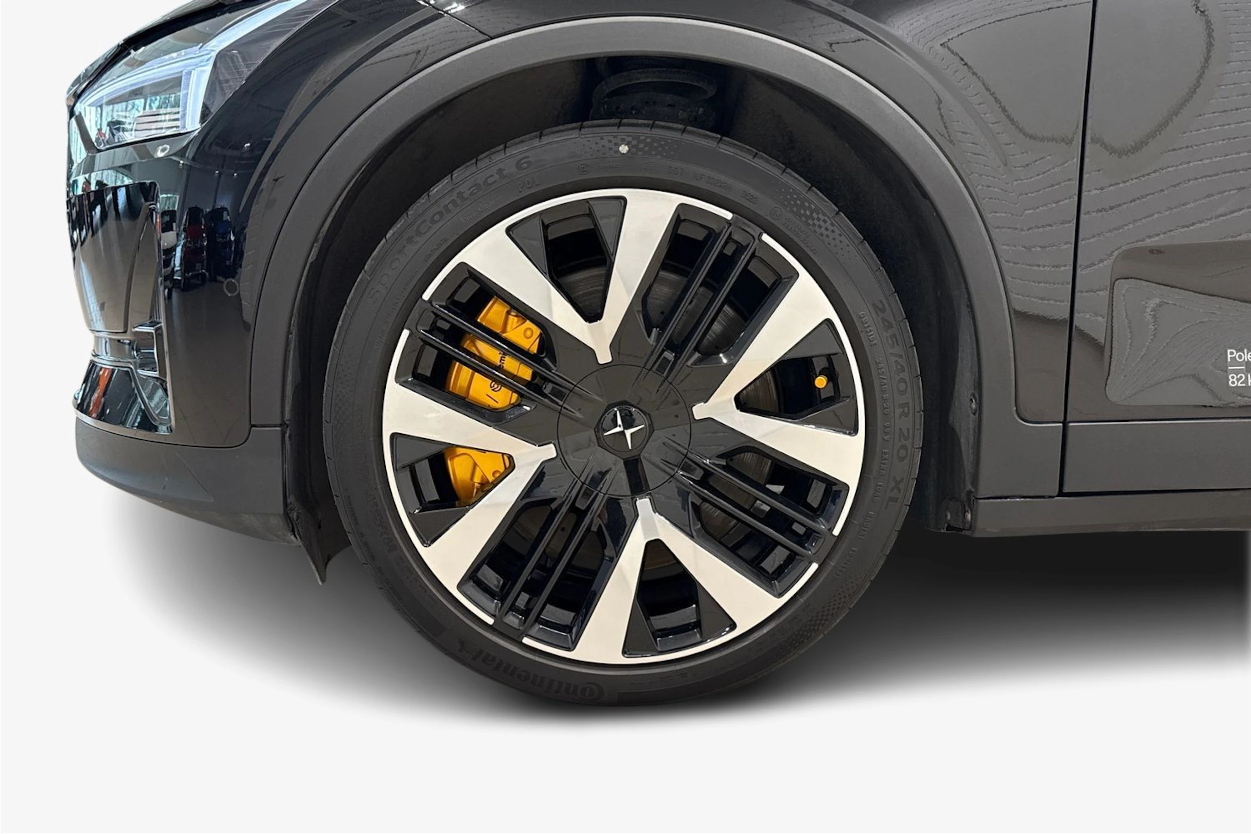 musta Polestar 2 2024 kuva 12.