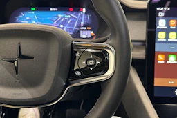 musta Polestar 2 2024 kuva 26.