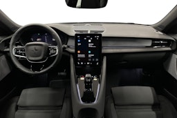 valkoinen Polestar 2 2024 kuva 7.