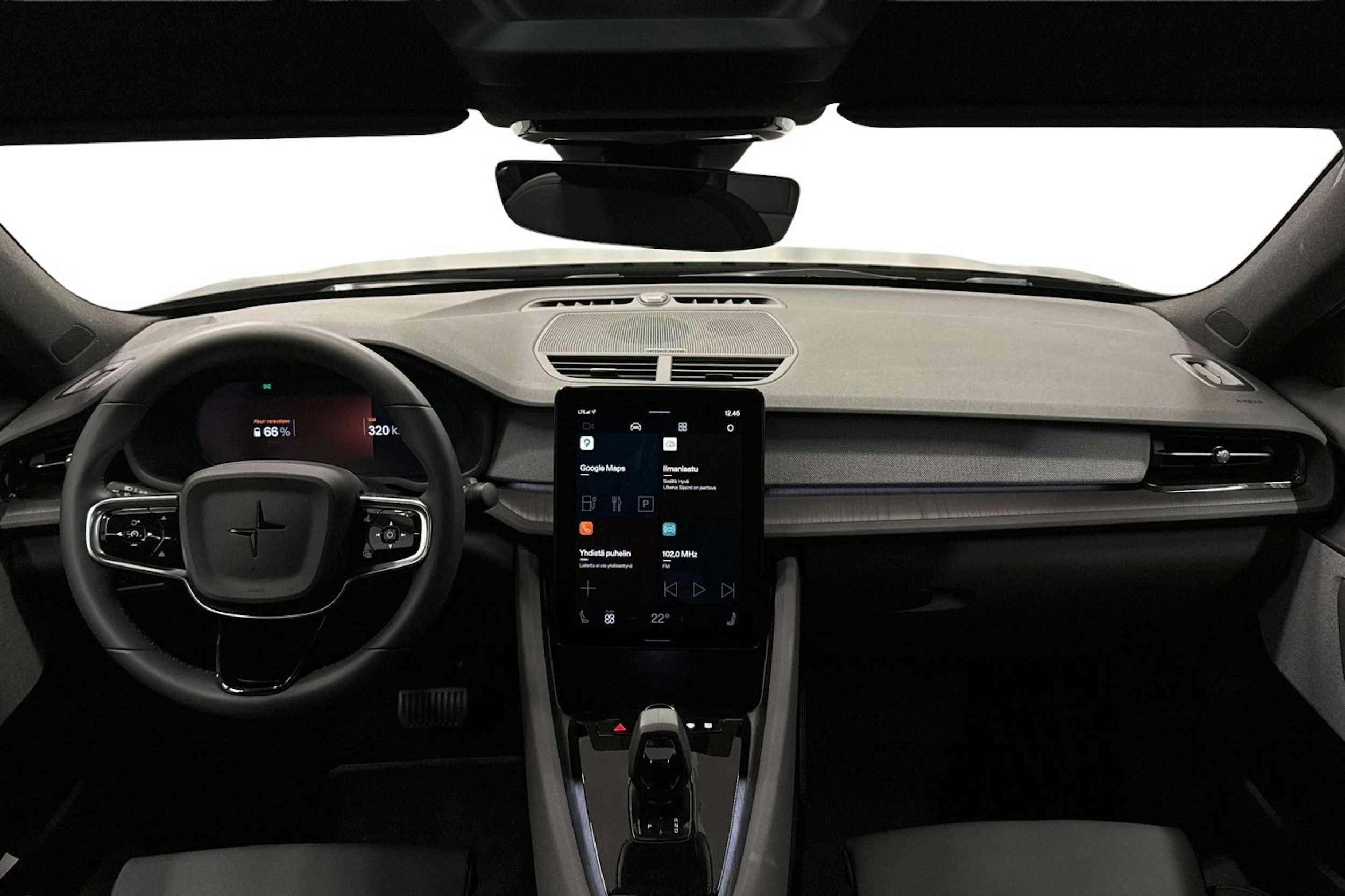 musta Polestar 2 2024 kuva 9.