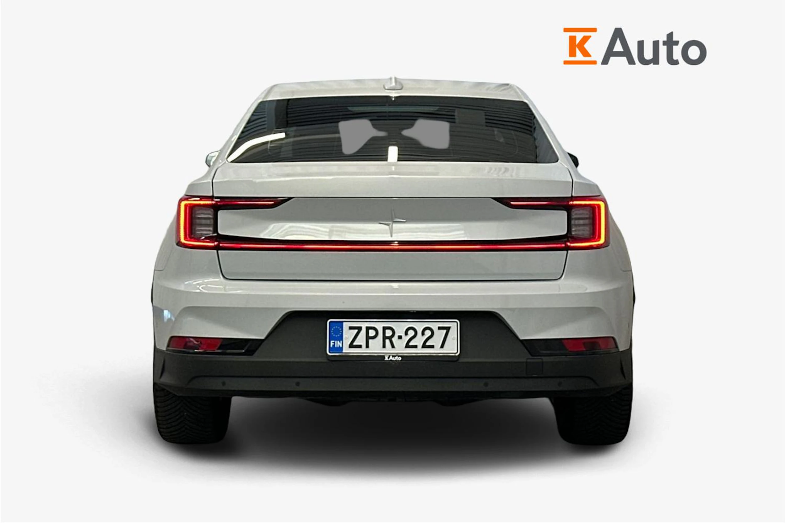 harmaa Polestar 2 2024 kuva 3.