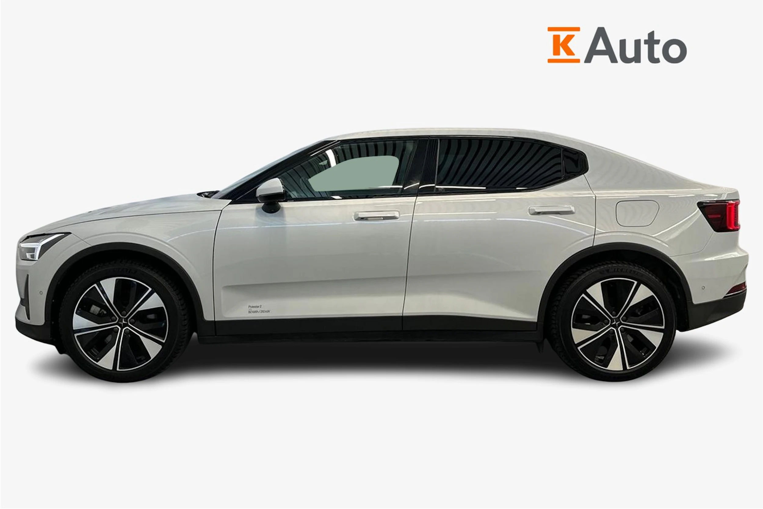 harmaa Polestar 2 2024 kuva 5.