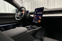 sininen Polestar 3 2025 kuva 7.