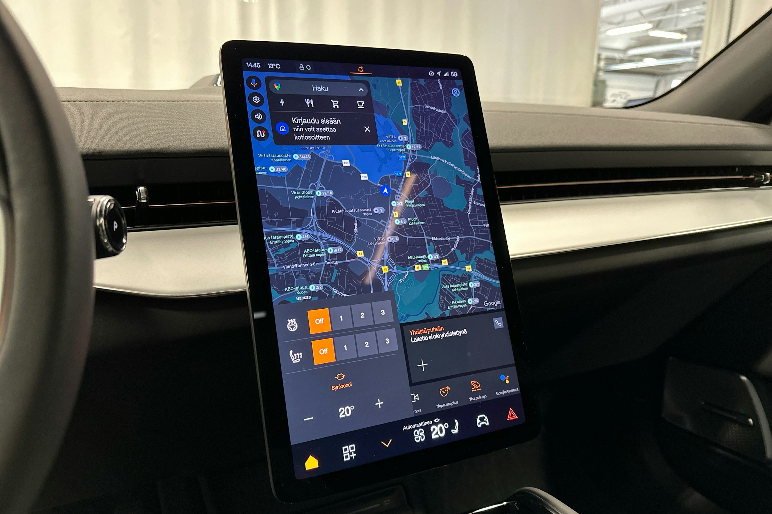 sininen Polestar 3 2025 kuva 14.