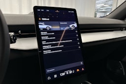 sininen Polestar 3 2025 kuva 17.